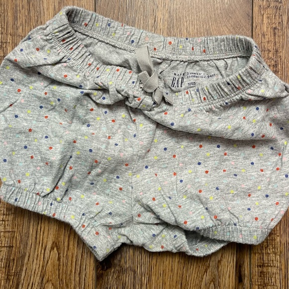 Gap pull on shorts 3 T - Picture 6 of 6